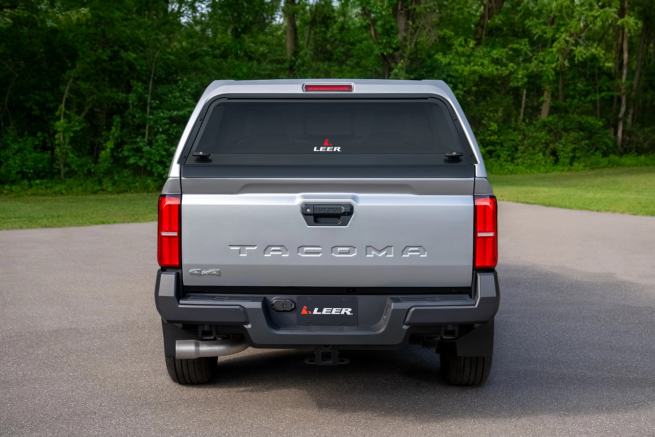 Leer 100S Tacoma Rear View